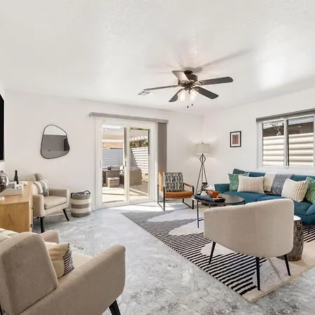 Desert Bliss Retreat By Rather Be Properties